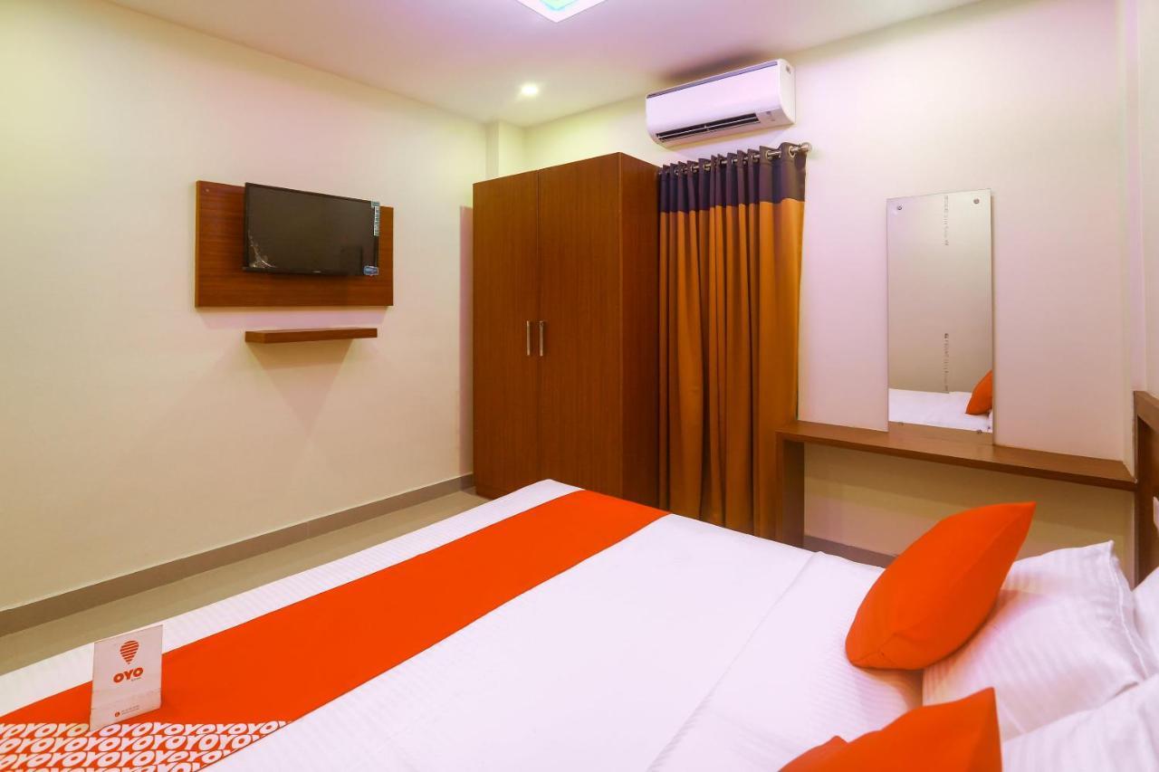 Oyo Ramis Residency Hotel Kannur Bagian luar foto