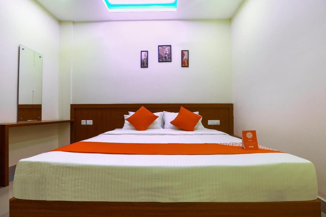 Oyo Ramis Residency Hotel Kannur Bagian luar foto