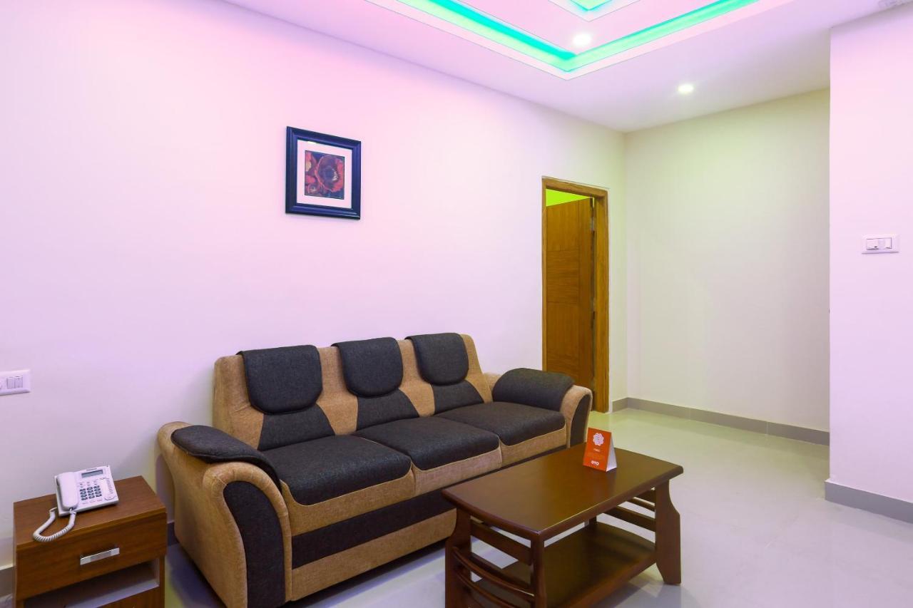 Oyo Ramis Residency Hotel Kannur Bagian luar foto