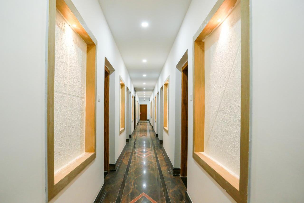 Oyo Ramis Residency Hotel Kannur Bagian luar foto