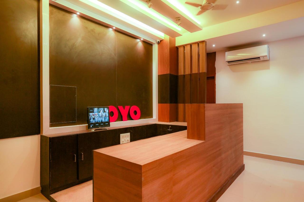 Oyo Ramis Residency Hotel Kannur Bagian luar foto